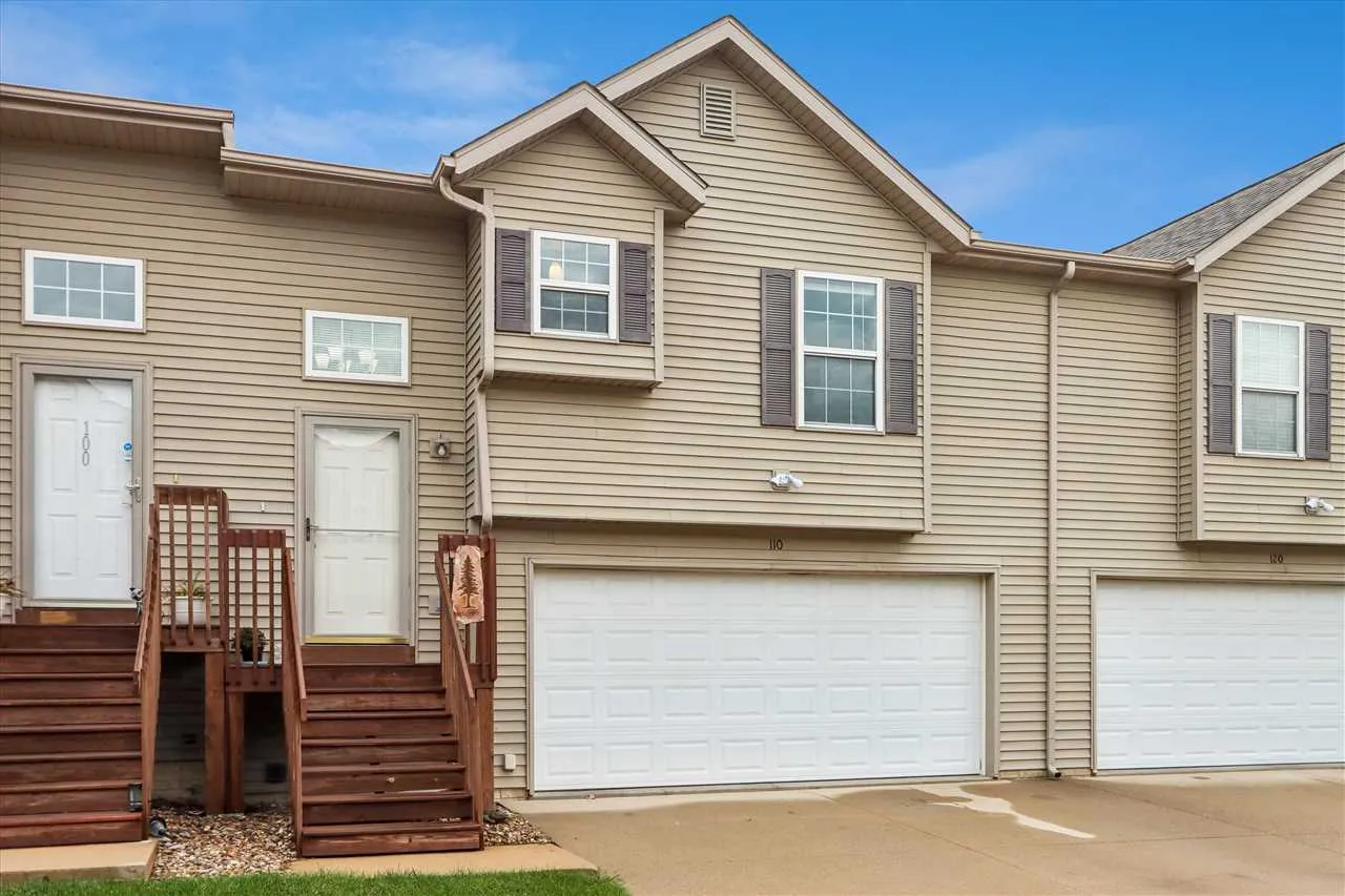 110 Jefferson Ln, North Liberty, Iowa 52317 – Property Featured Image