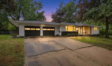 Iowa City, Iowa 52240, Residential, Sale, MLS #202605586