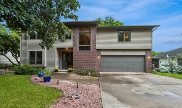 Iowa City, Iowa 52245, Residential, Sale, MLS #202605602