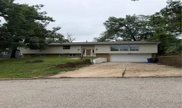 Cedar Rapids, Iowa 52402, Residential, Sale, MLS #2606544