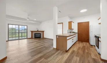 Hiawatha, Iowa 52233, Residential, Sale, MLS #2606569