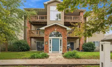 Iowa City, Iowa 52240, Residential, Sale, MLS #202605626