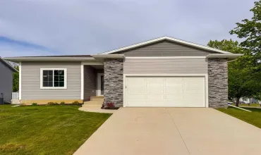 Cedar Rapids, Iowa 52404-0000, Residential, Sale, MLS #202600349
