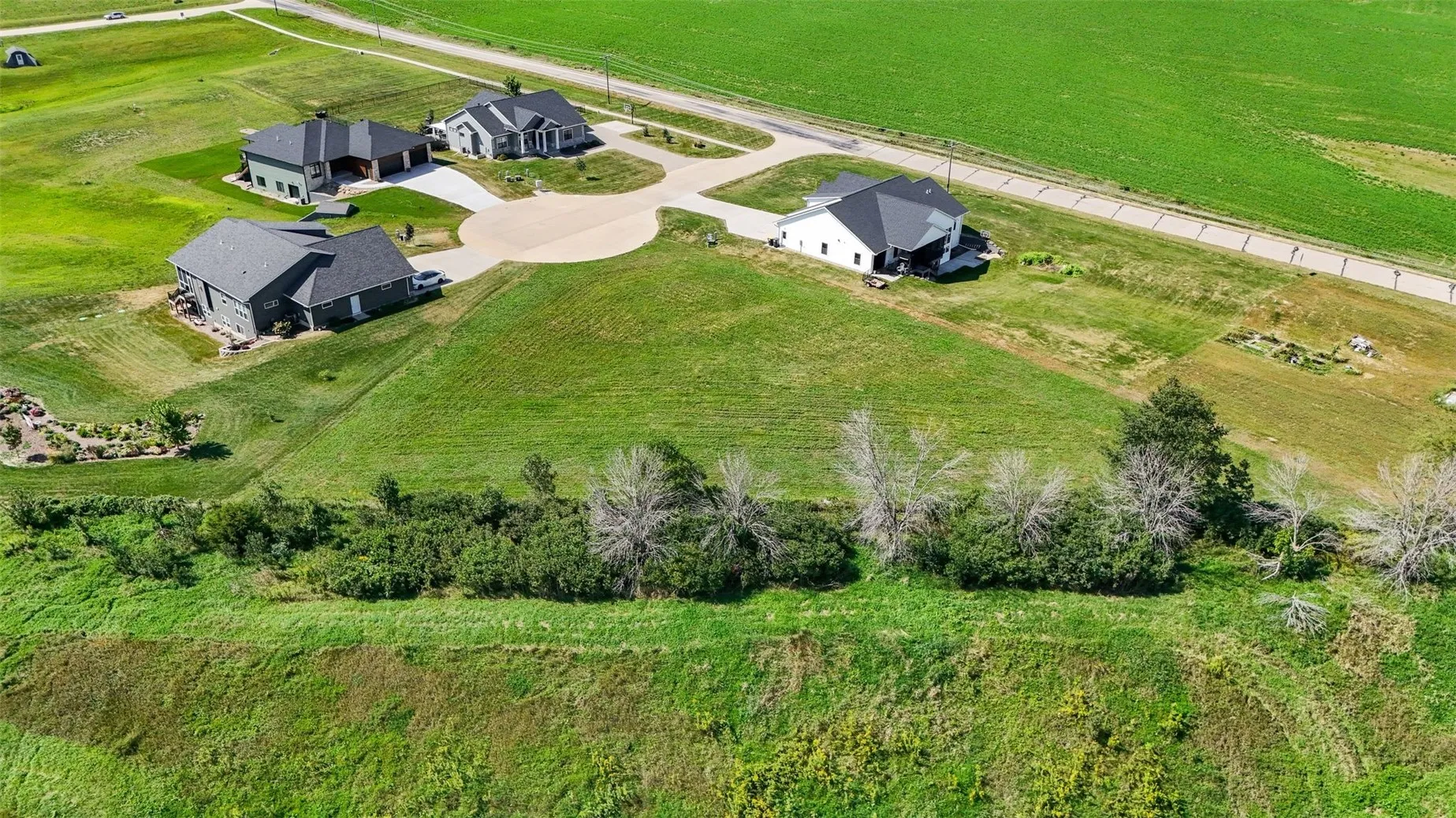 3804 Sierra Ter SW, Iowa City, Iowa 52240 – Property Featured Image
