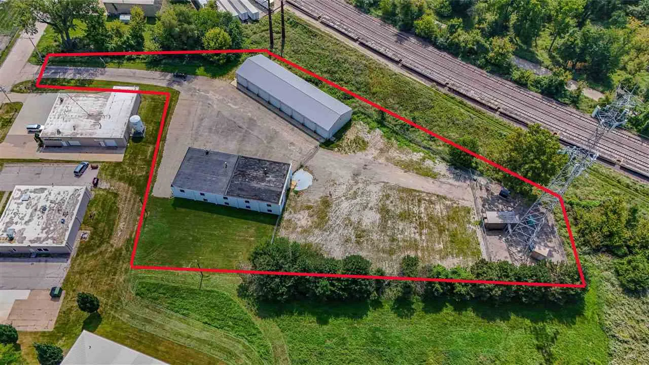 1115 Wenig Rd NE, Cedar Rapids, Iowa 52402 – Property Featured Image