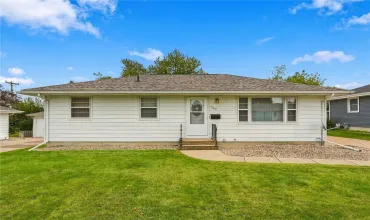 Cedar Rapids, Iowa 52405, Residential, Sale, MLS #2606667