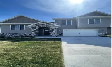 Iowa City, Iowa 52245, Residential, Sale, MLS #202605707