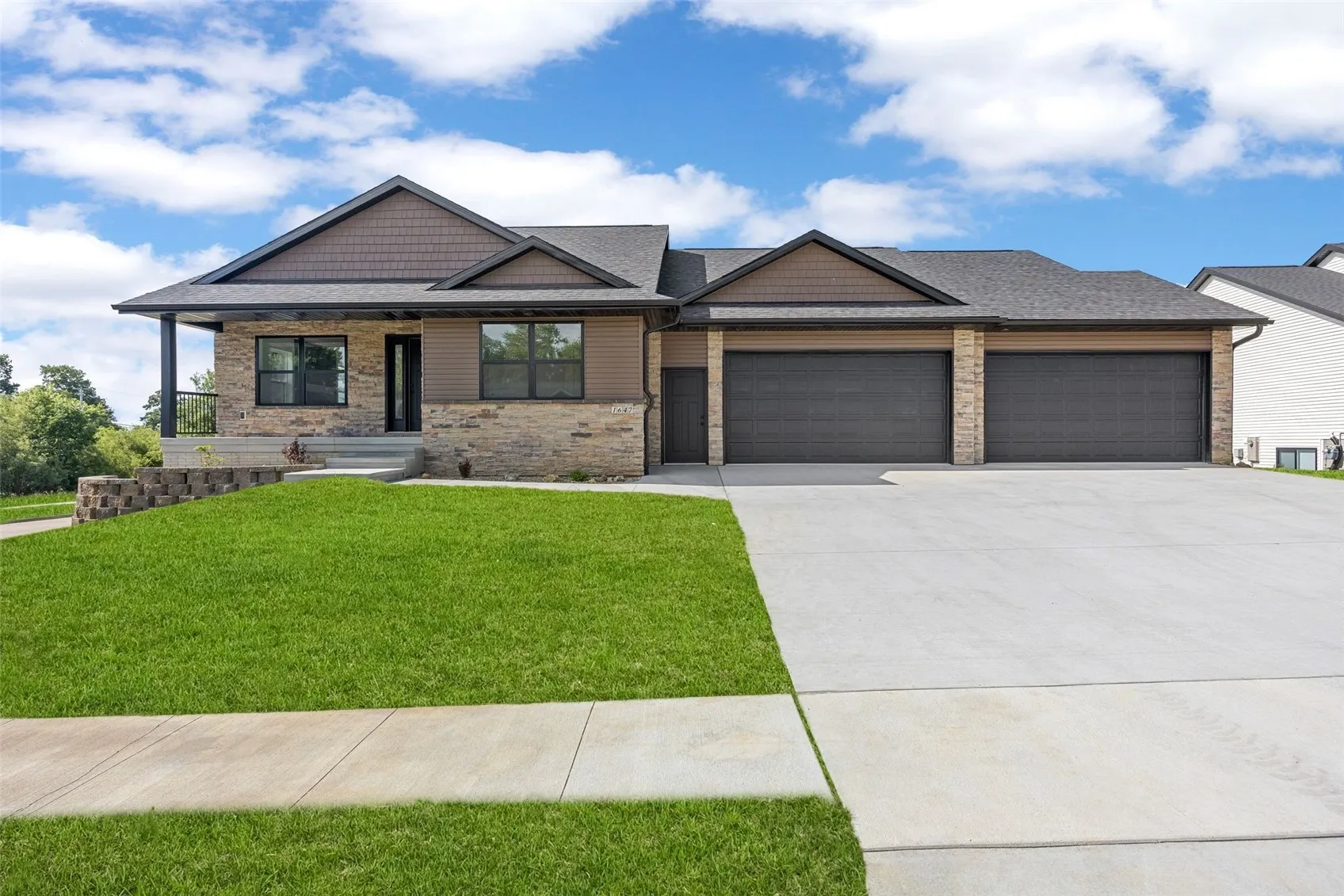 1647 Foxborough Drive, Marion, Iowa 52302 – Property Featured Image