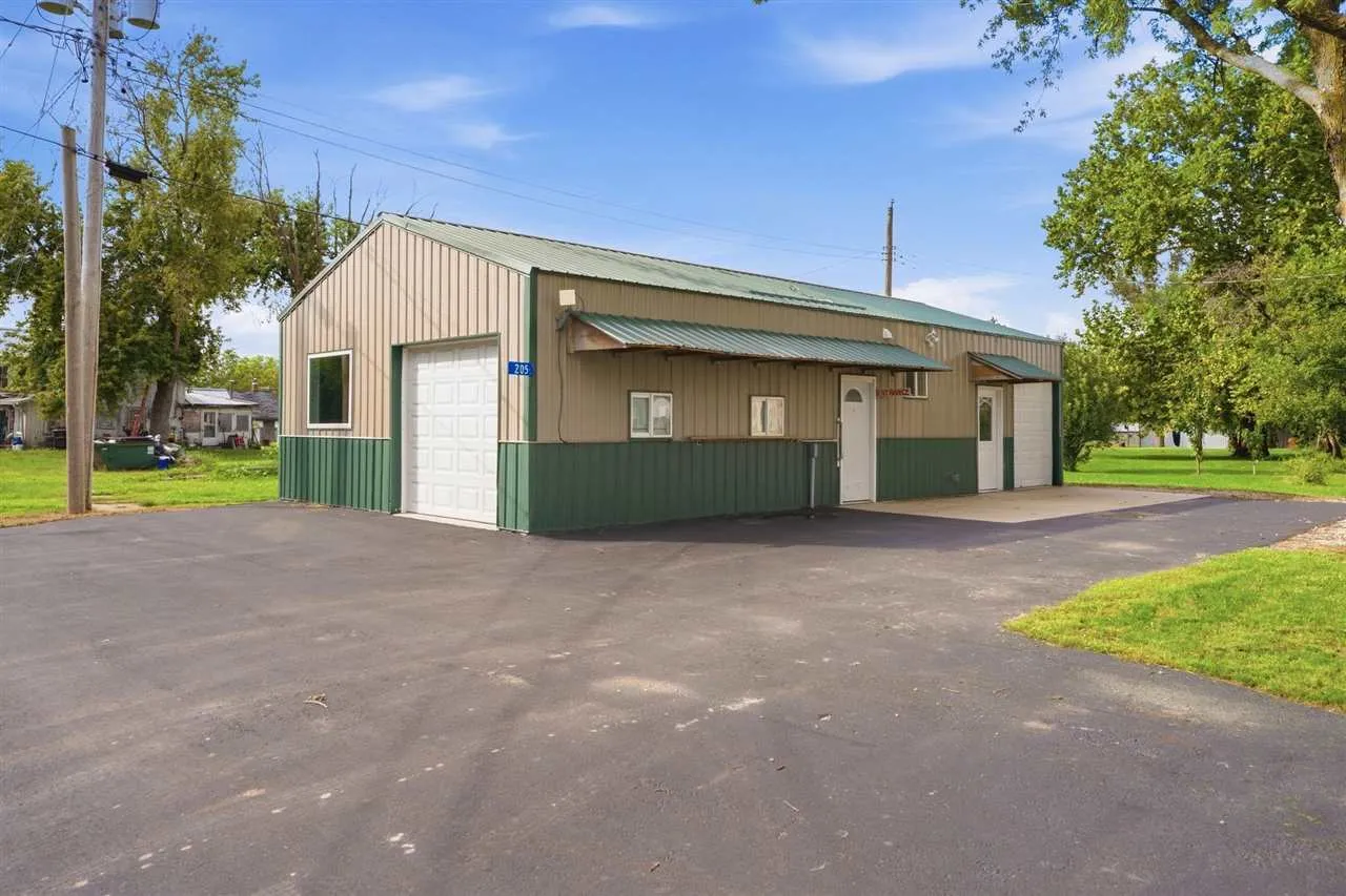 205 Franklin St, West Chester, Iowa 52359 – Property Featured Image