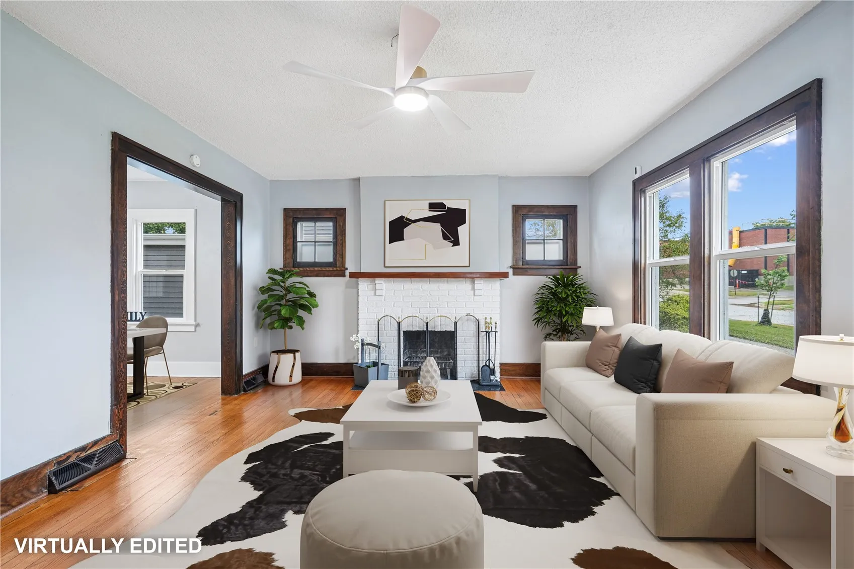 208 24th Street NE, Cedar Rapids, Iowa 52402 – Property Featured Image