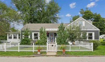 Cedar Rapids, Iowa 52403, Residential, Sale, MLS #202605742