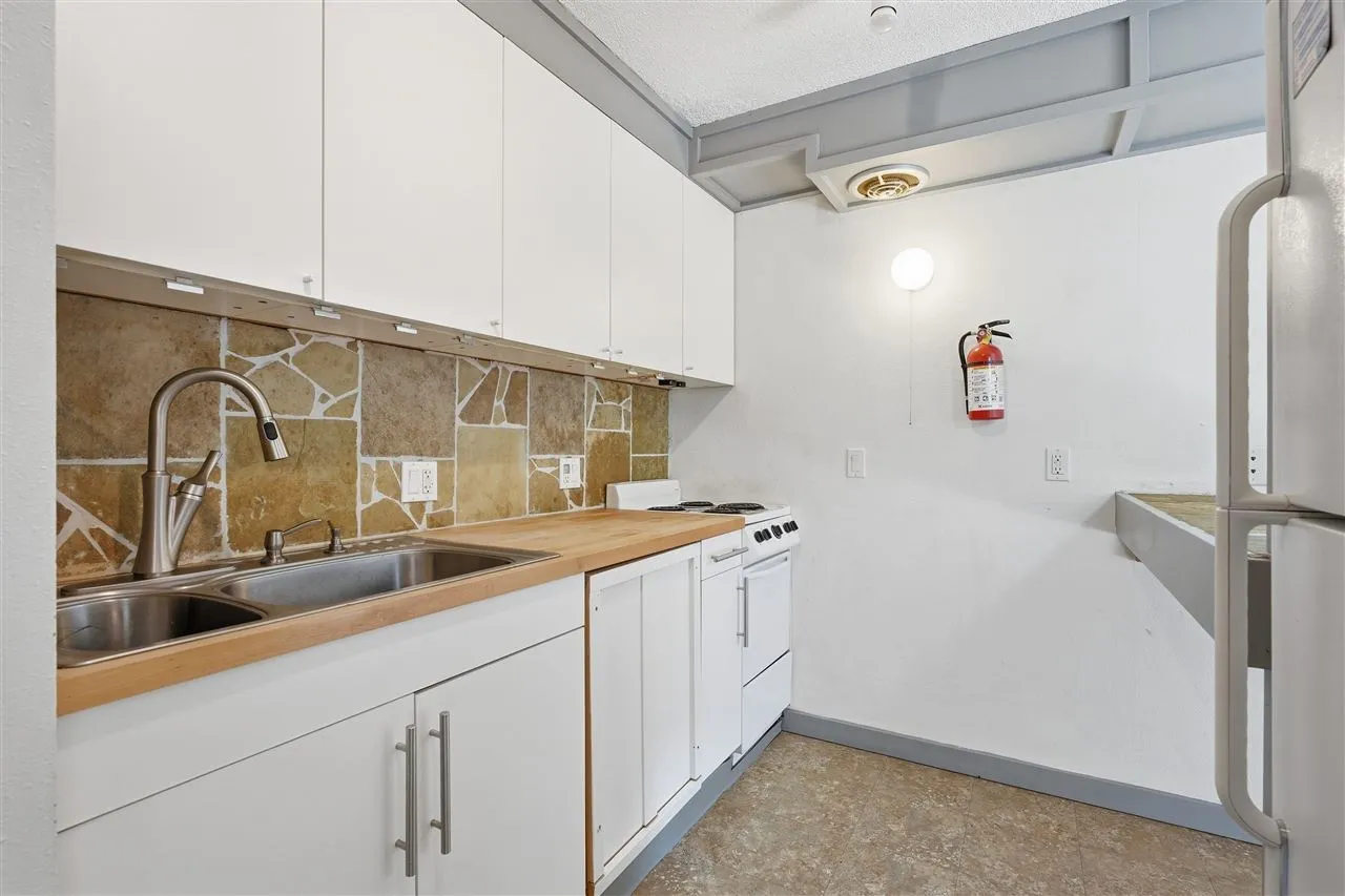 2639 Westwinds Dr Unit 3, Iowa City, Iowa 52246 – Property Featured Image