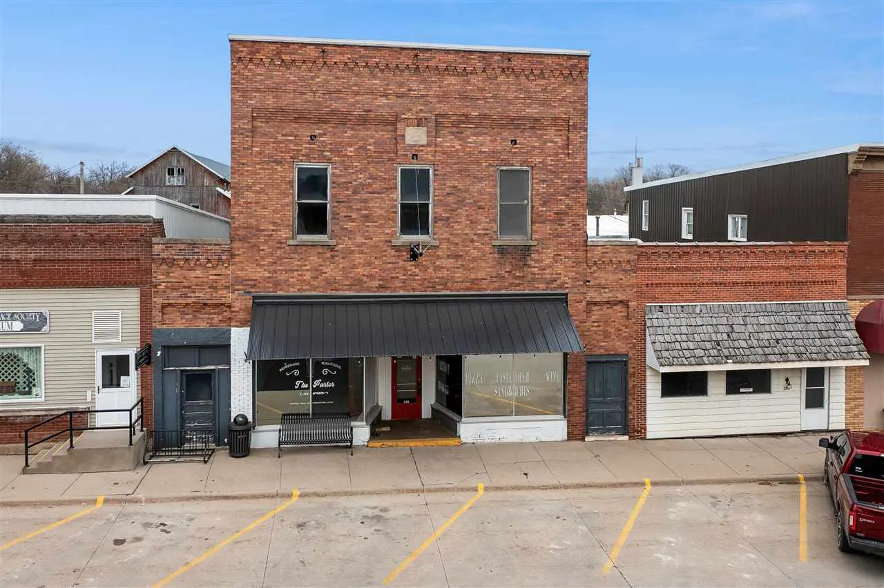 230-234 8th Ave, Wellman, Iowa 52356 – Property Featured Image