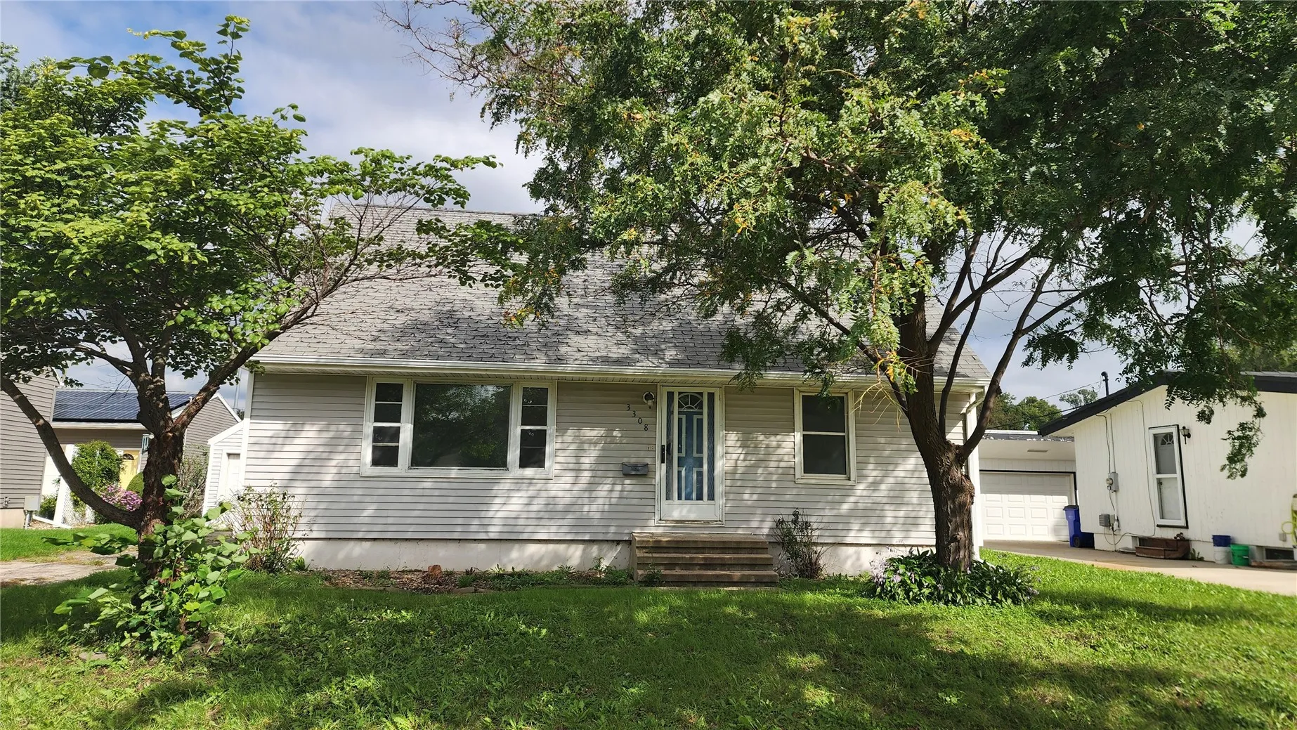 3308 H AVE NW, Cedar Rapids, Iowa 52405 – Property Featured Image