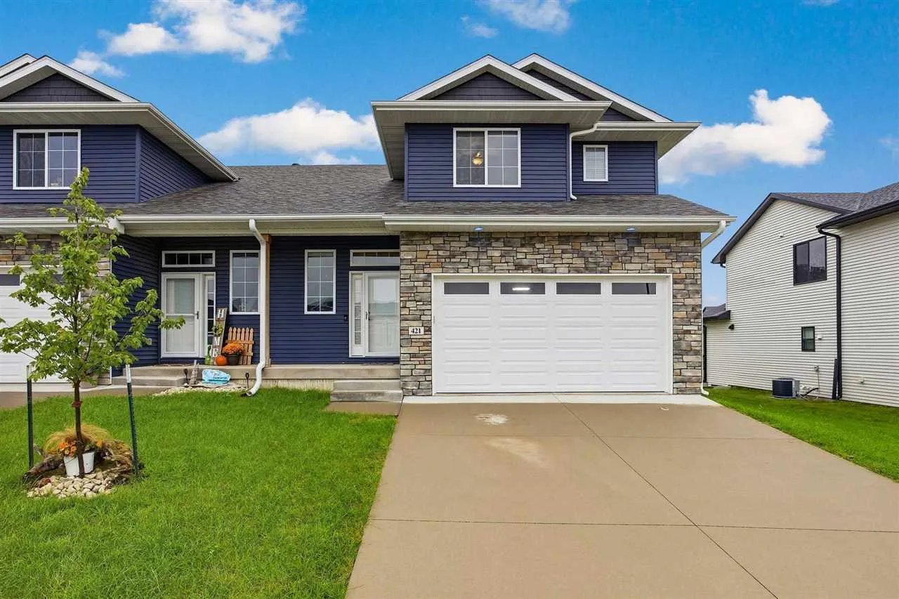 421 Dawson Dr, West Branch, Iowa 52358 – Property Featured Image