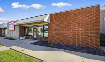 Cedar Rapids, Iowa 52403, Commercial, Sale, MLS #2606833