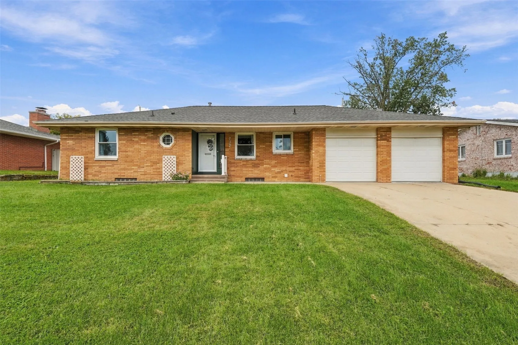 732 29th Street NE, Cedar Rapids, Iowa 52402 – Property Featured Image