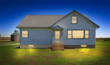 Newhall, Iowa 52346, Residential, Sale, MLS #2606951