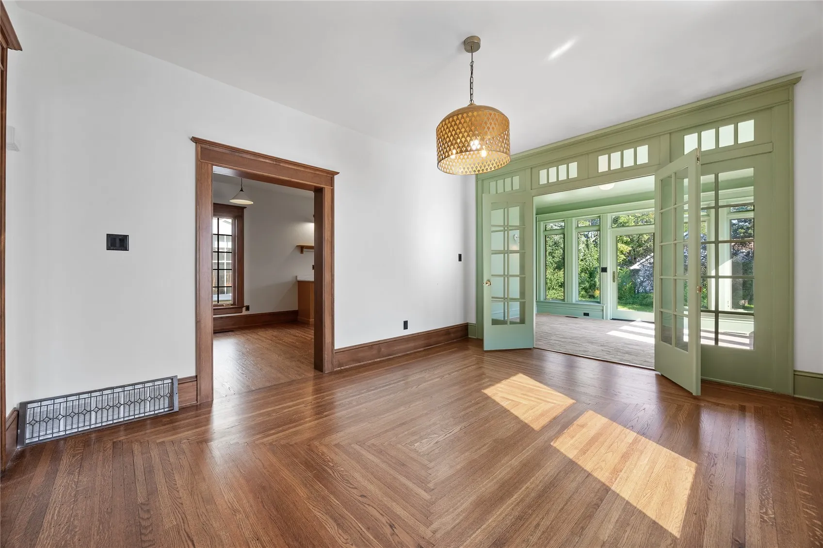 304 E Union Street, Manchester, Iowa 52057 – Property Featured Image