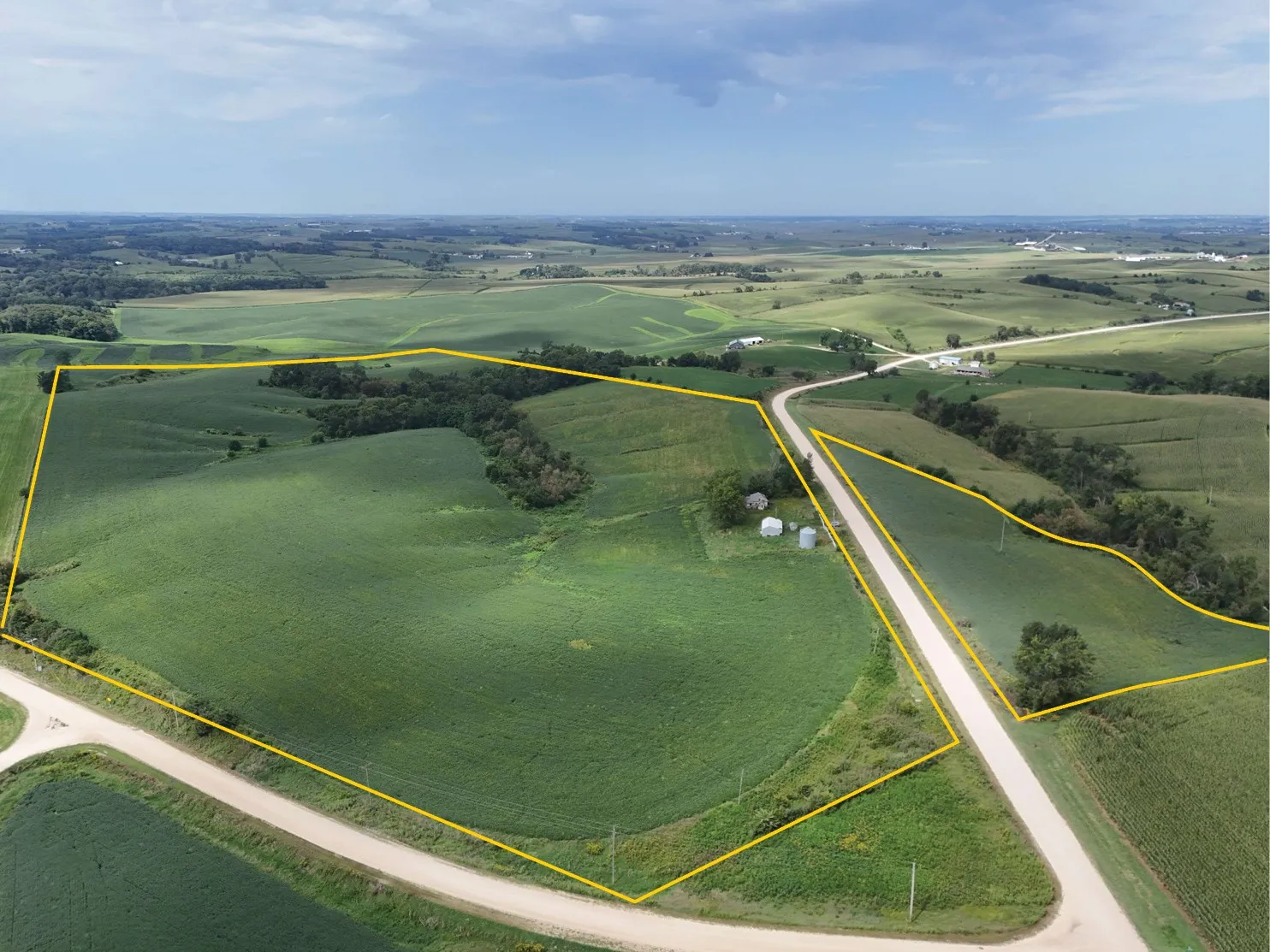 20693 Skahill Rd., Cascade, Iowa 52033 – Property Featured Image