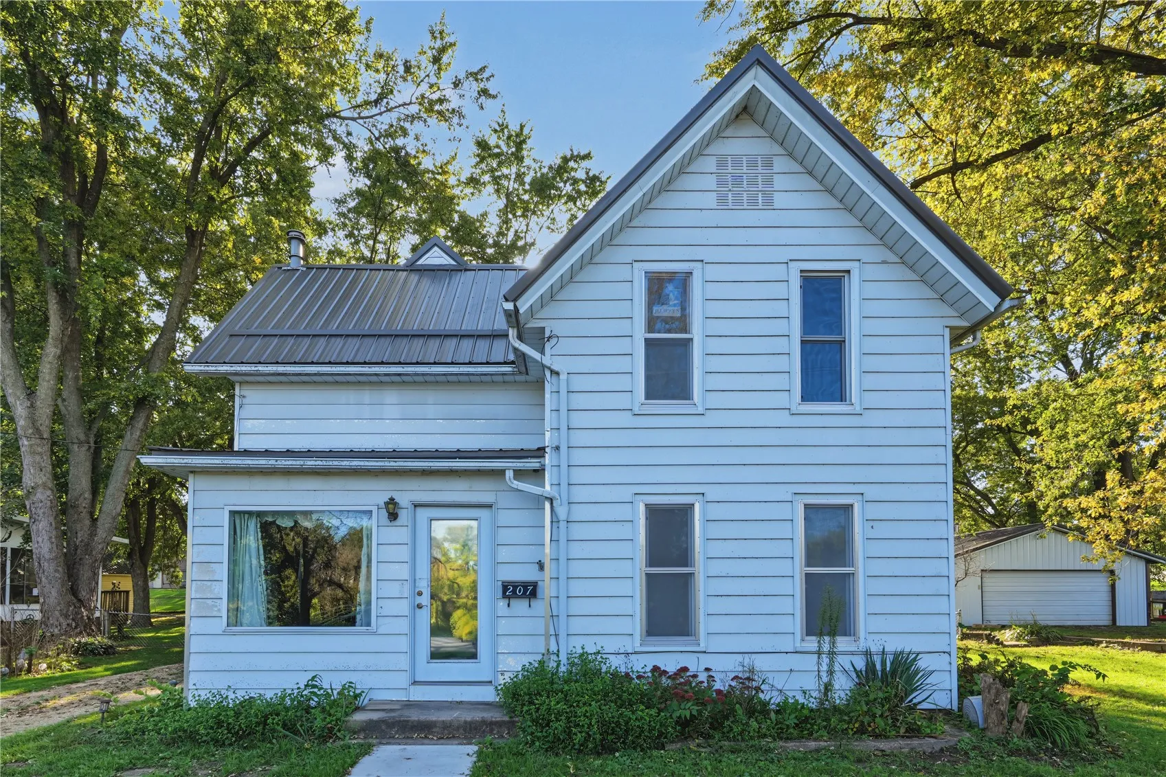 207 River St South, Central City, Iowa 52214 – Property Featured Image