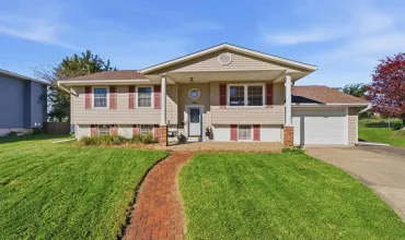 Muscatine, Iowa 52761, Residential, Sale, MLS #202605953