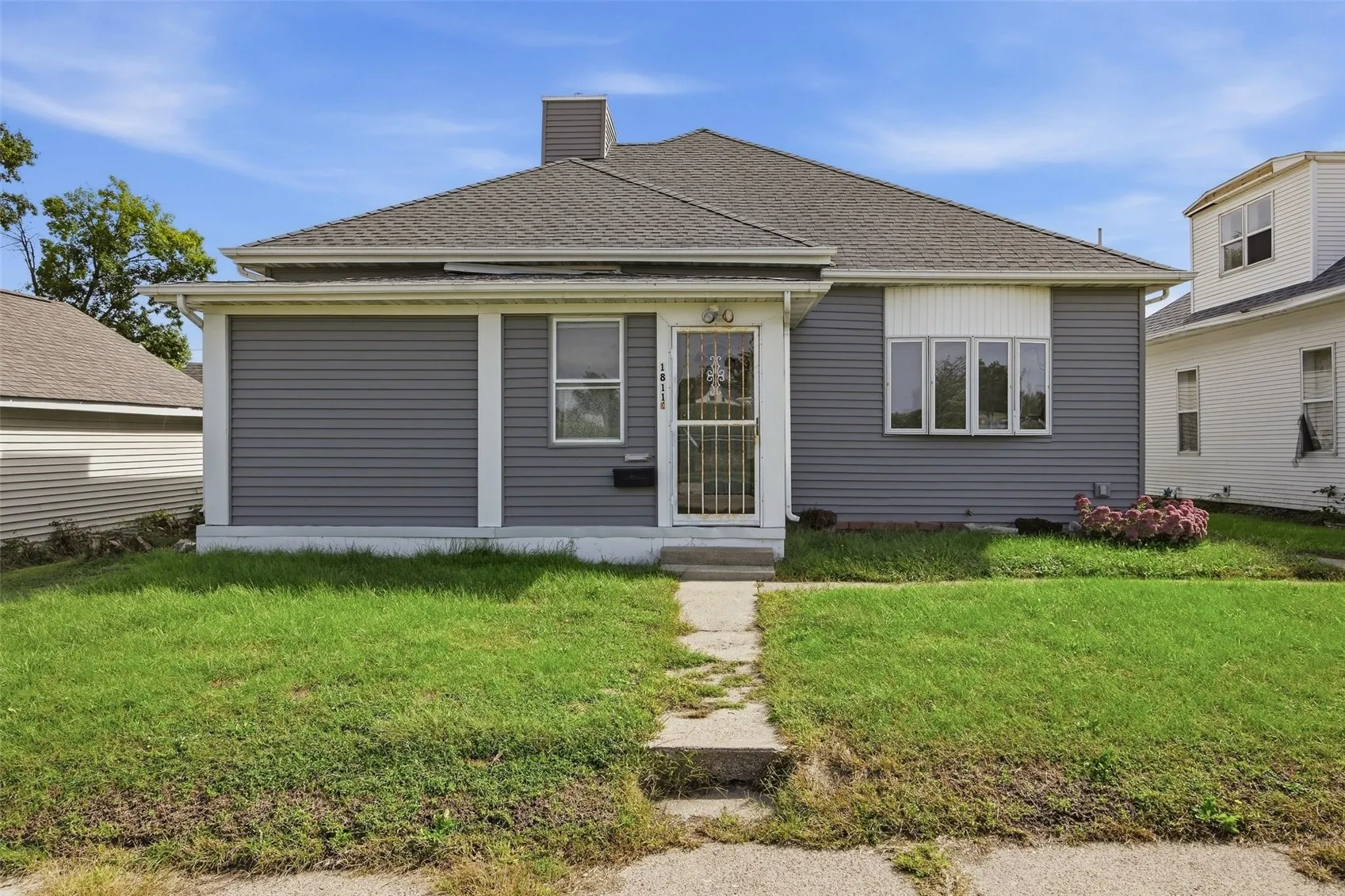 1811 3rd Street SW, Cedar Rapids, Iowa 52404 – Property Featured Image