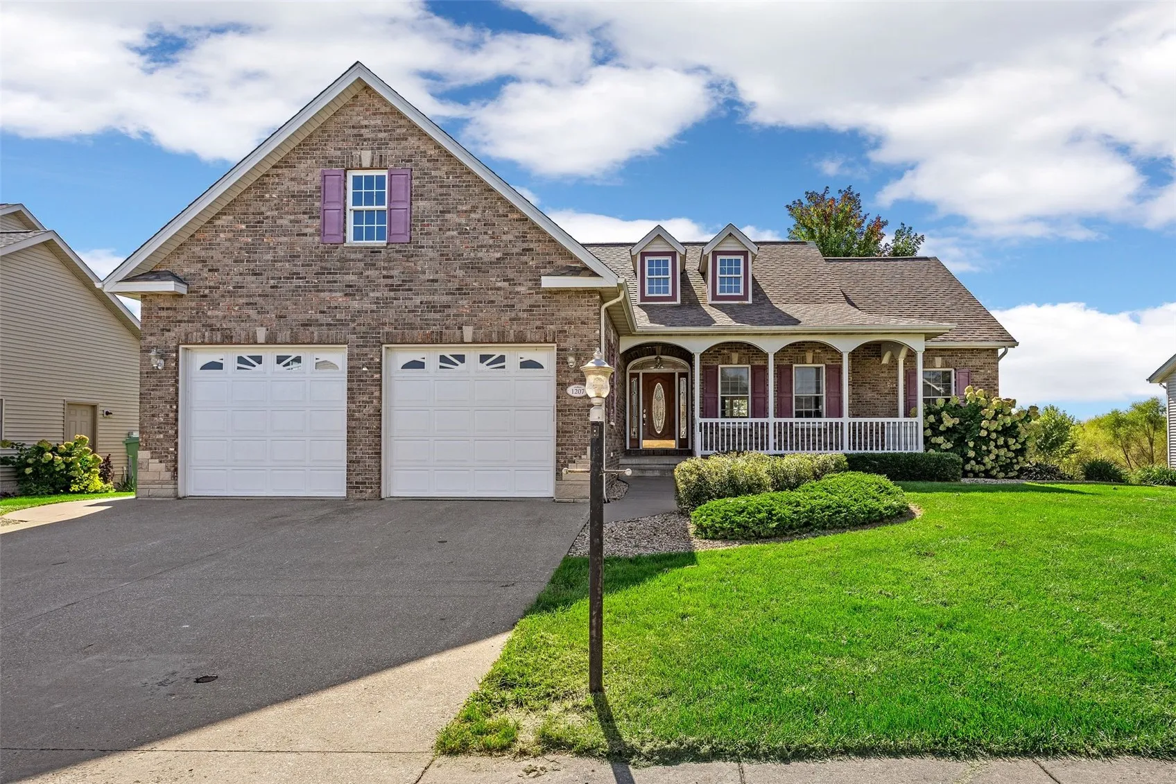 1207 Park Drive, Durant, Iowa 52747 – Property Featured Image
