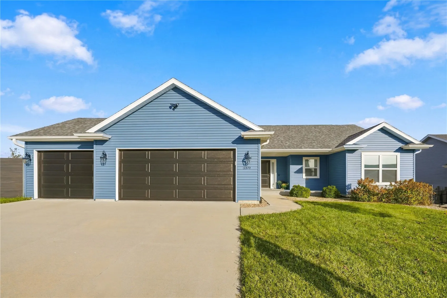 3399 Edgebrooke Drive, Marion, Iowa 52302 – Property Featured Image