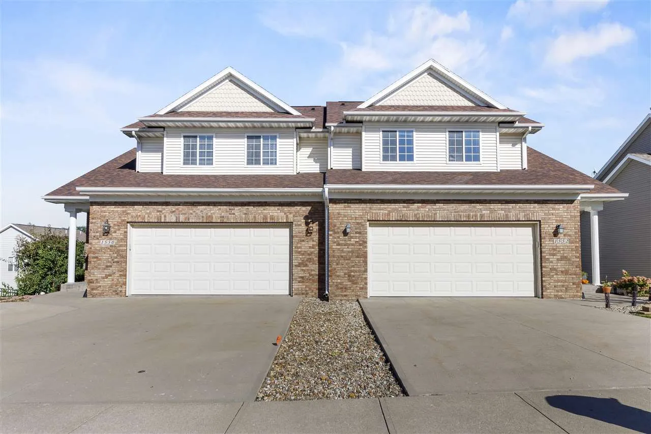 1552 Cook Cir, North Liberty, Iowa 52317 – Property Featured Image