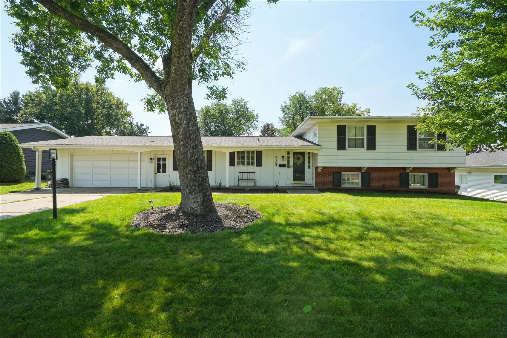 3109 Terry Drive SE, Cedar Rapids, Iowa 52403 – Property Featured Image