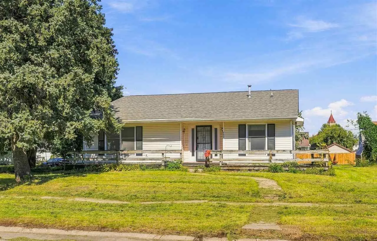 150 W Adams St, Marengo, Iowa 52301 – Property Featured Image