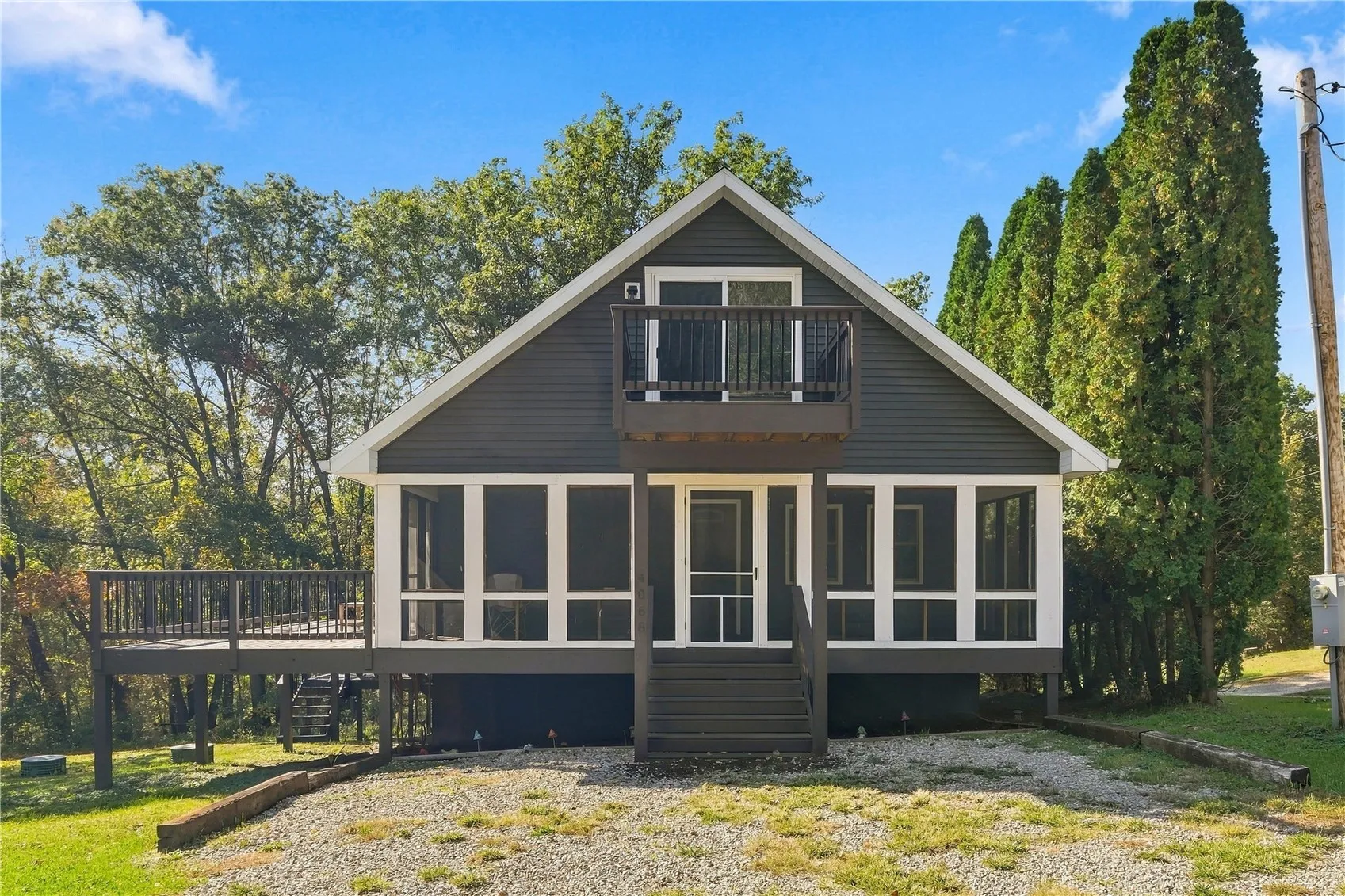 4068 Western Drive, Brooklyn, Iowa 52211 – Property Featured Image