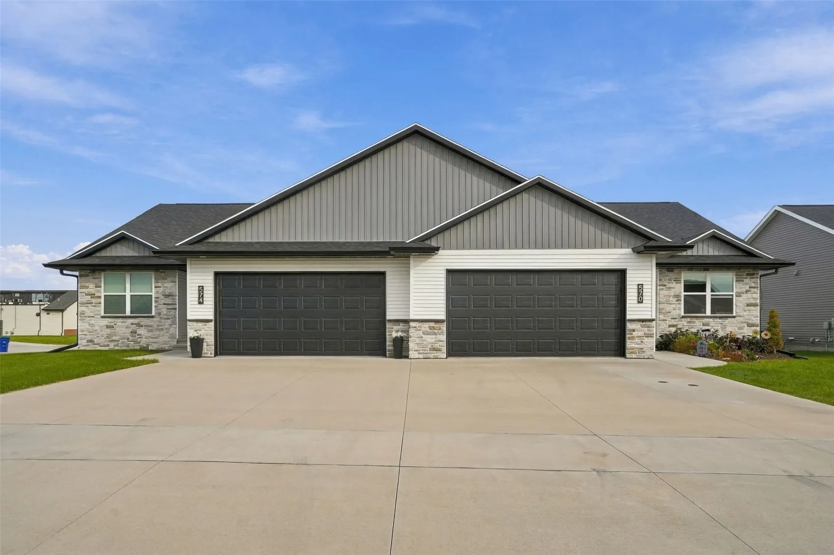 574 Driftwood Lane, Atkins, Iowa 52206 – Property Featured Image