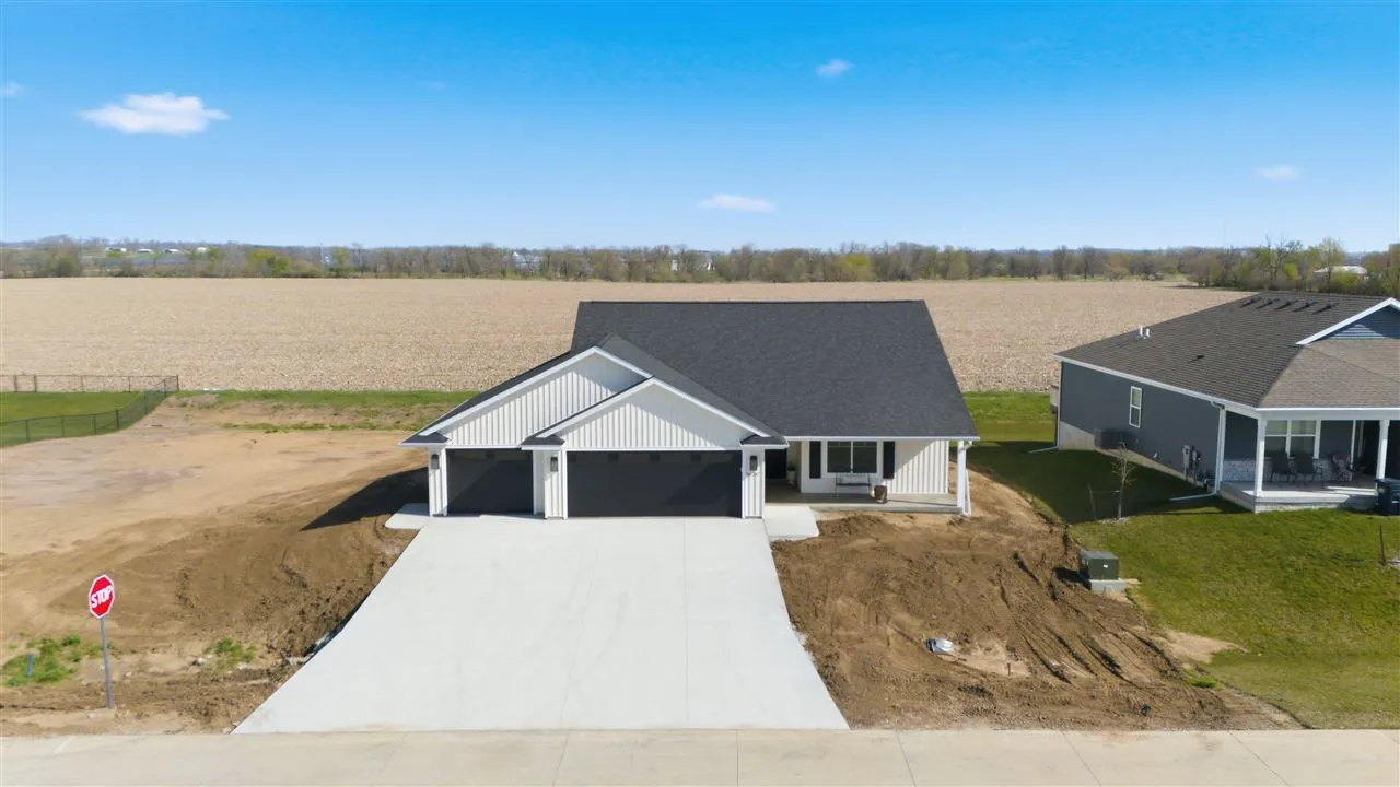 247 Hackberry Dr, Palo, Iowa 52324 – Property Featured Image