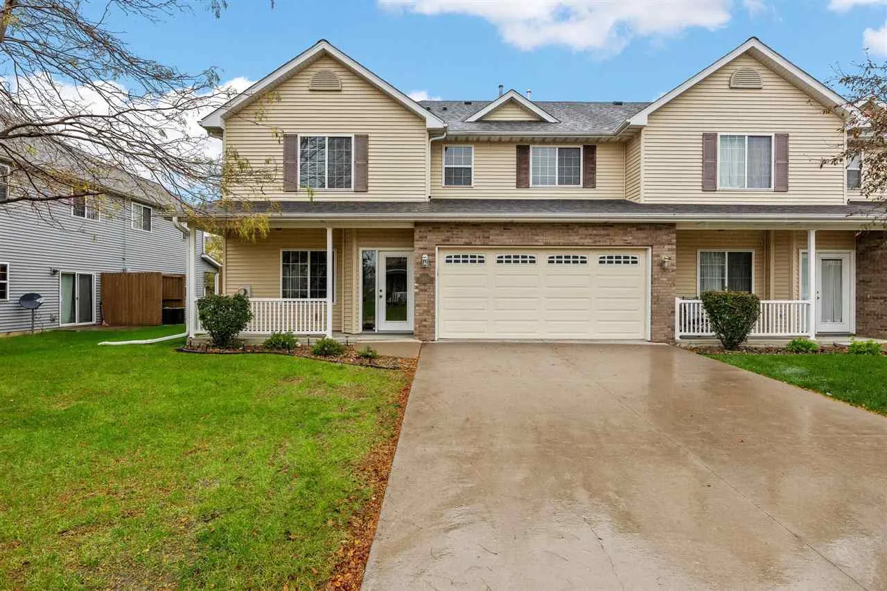 1492 Burr Dr, North Liberty, Iowa 52317 – Property Featured Image