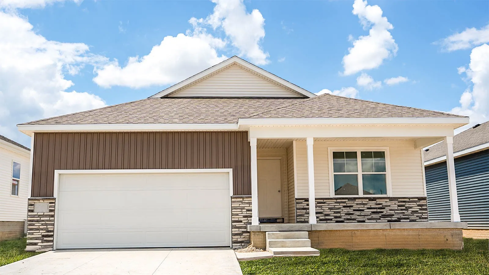 2798 Cecelia Drive, Hiawatha, Iowa 52233 – Property Featured Image