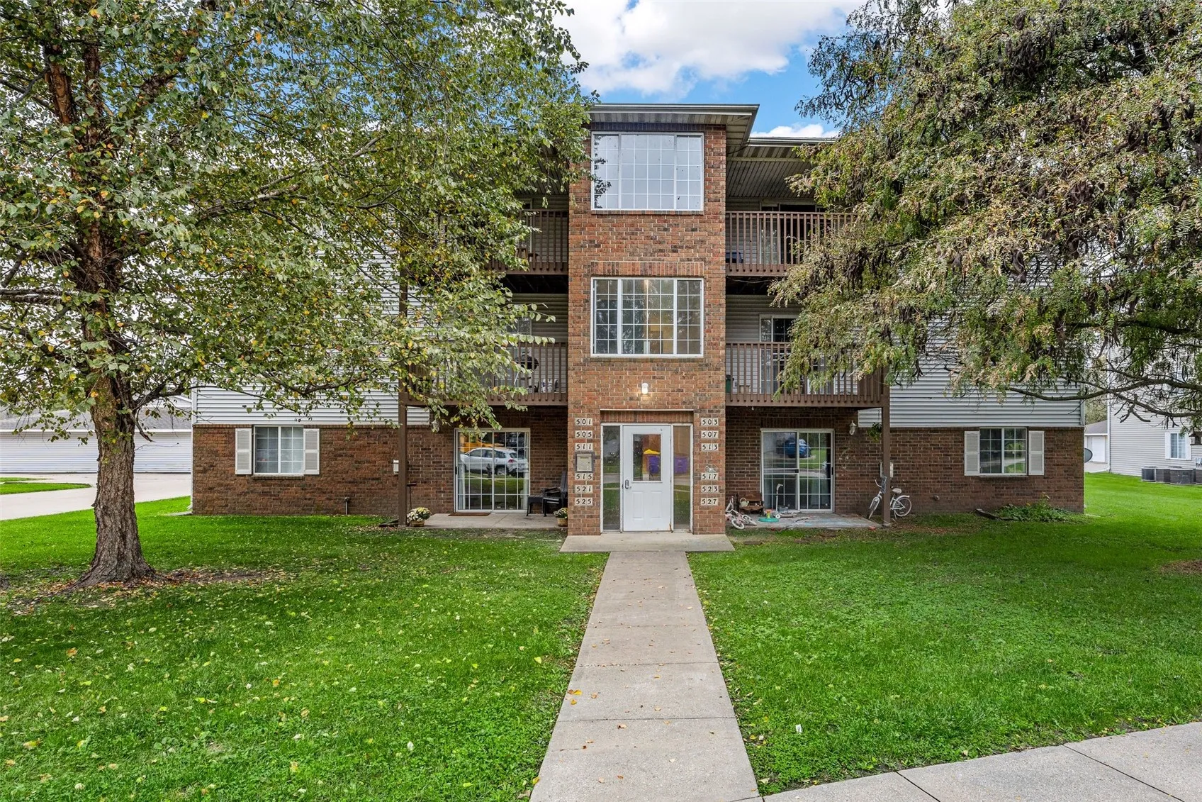 515 Kimberlite Street, Tiffin, Iowa 52340 – Property Featured Image