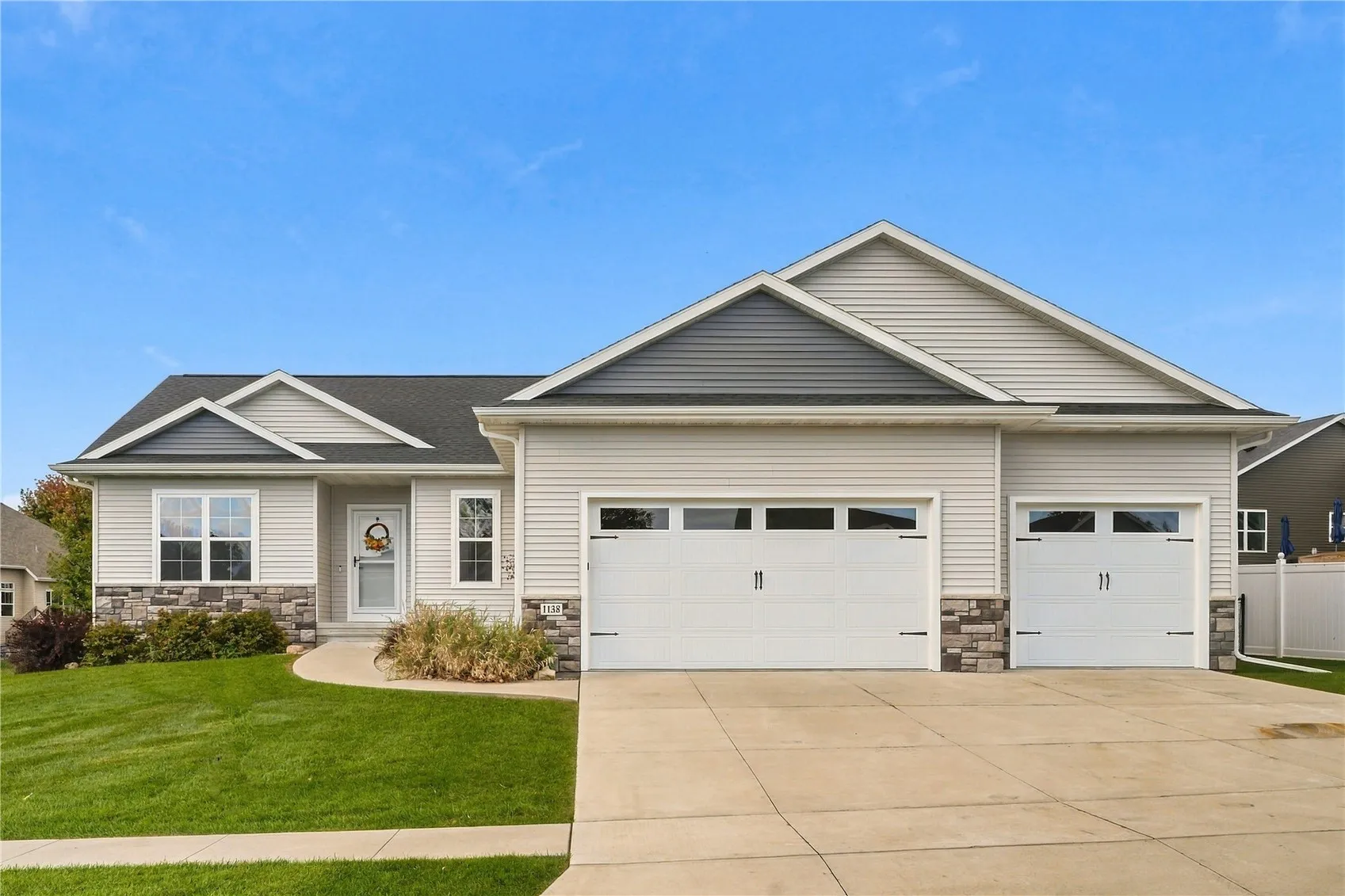 1138 Kettering Rd, Marion, Iowa 52302 – Property Featured Image