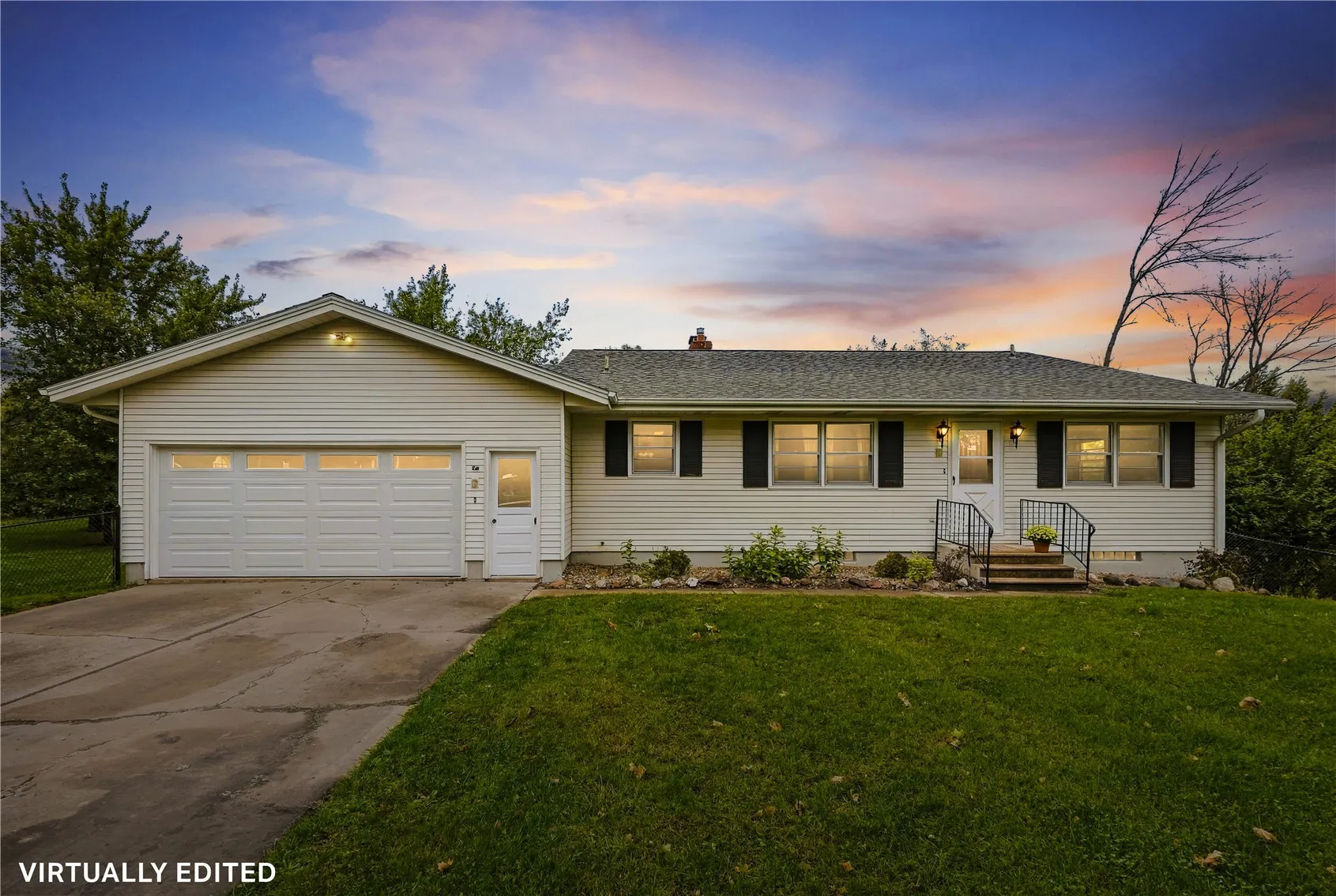1030 Rolling Glen Drive, Marion, Iowa 52302 – Property Featured Image