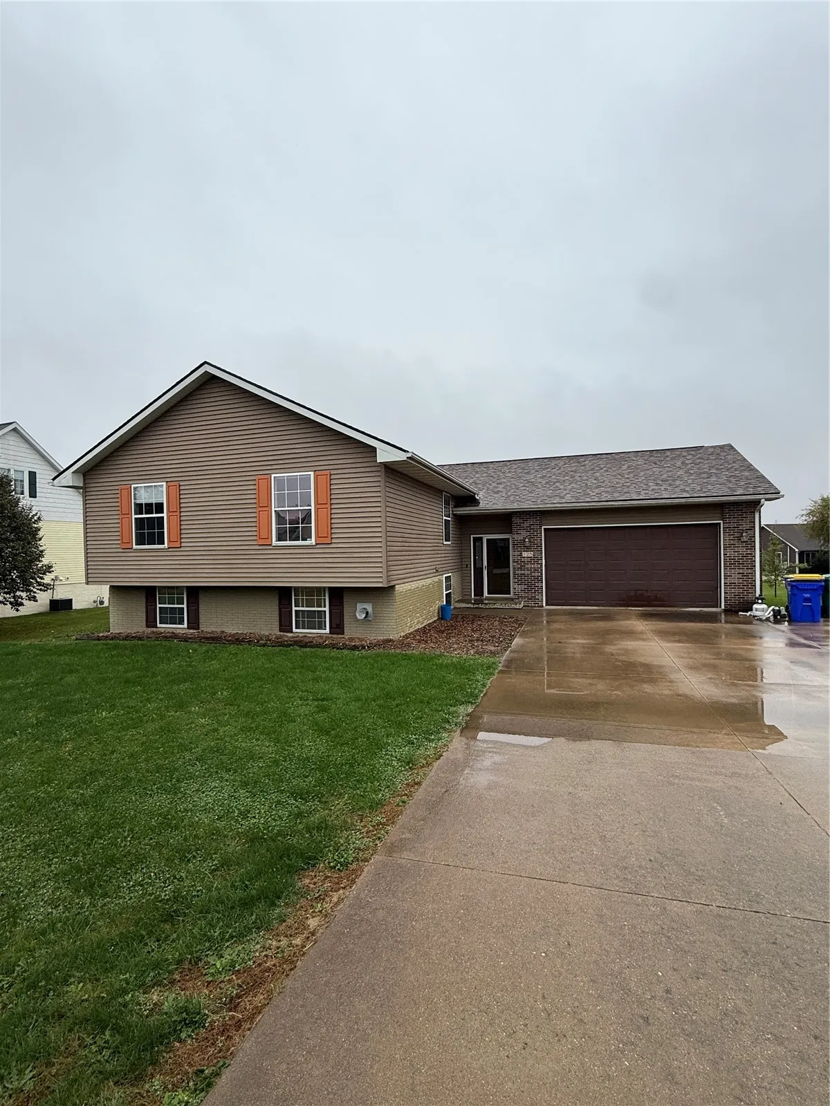 125 6th Avenue W, Walford, Iowa 52351 – Property Featured Image