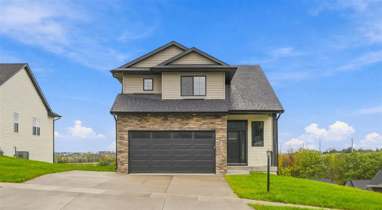 1306 E Gable Way, Tiffin, Iowa 52340 – Property Featured Image