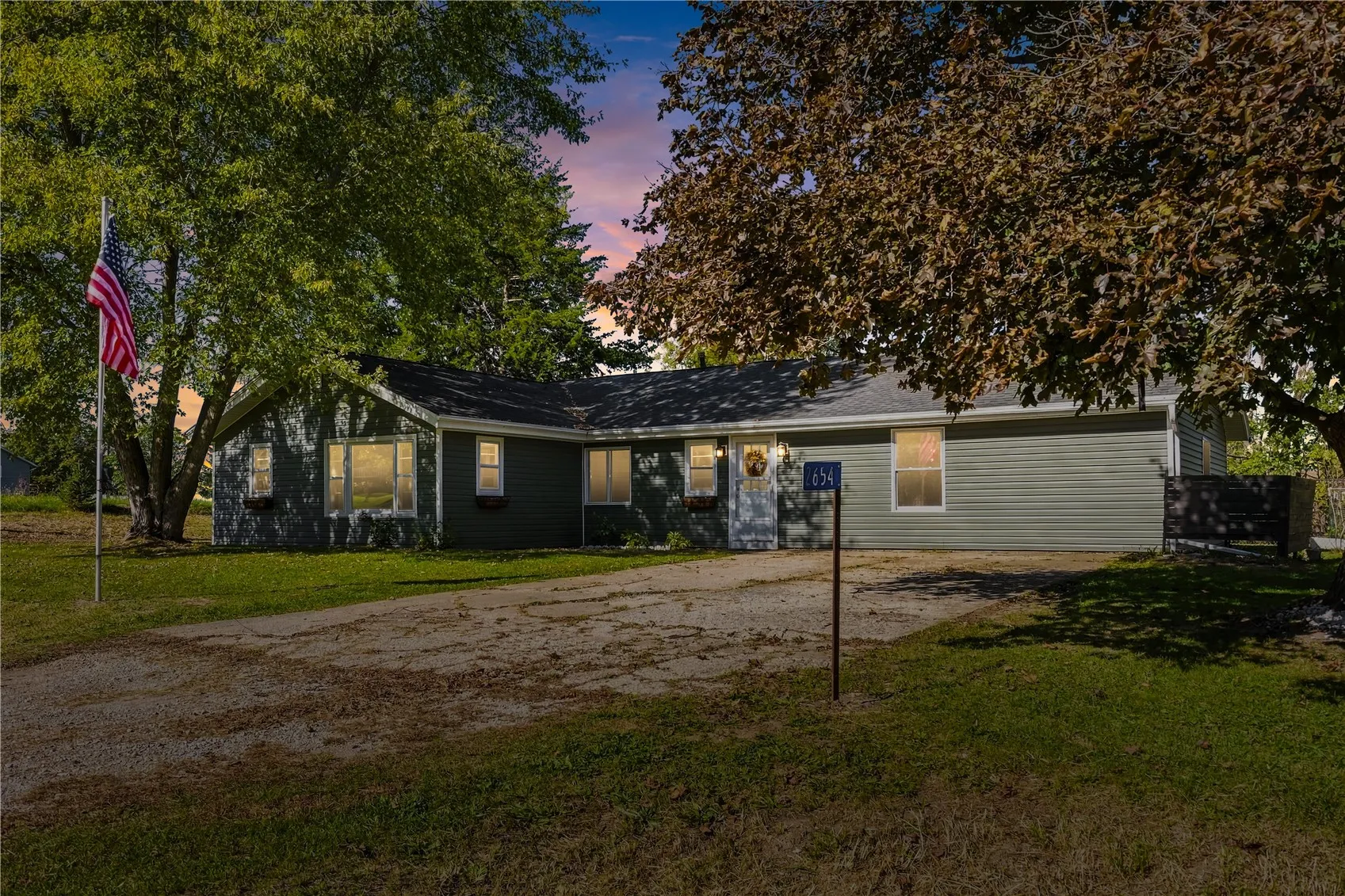 2654 140th St NW, Swisher, Iowa 52338 – Property Featured Image