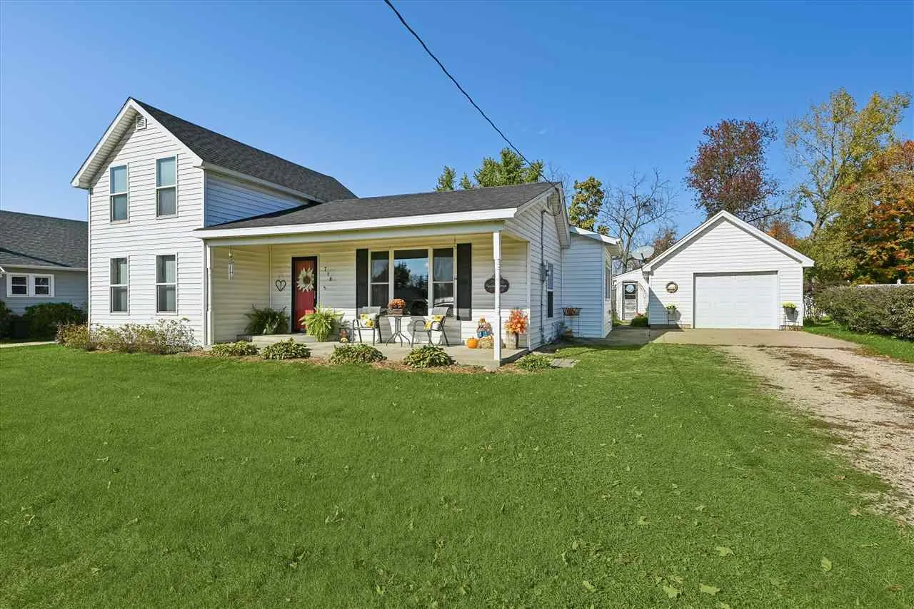 718 E Main Street, Central City, Iowa 52214 – Property Featured Image