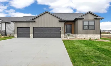 Cedar Rapids, Iowa 52402, Residential, Sale, MLS #2607482