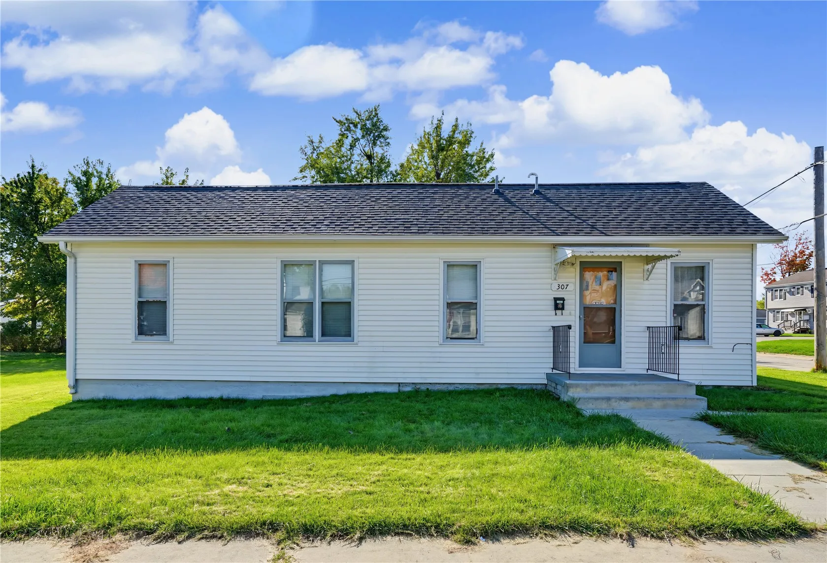 307 9th Avenue, Marion, Iowa 52302 – Property Featured Image