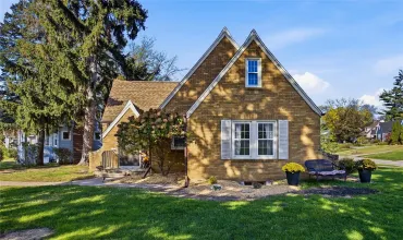 Cedar Rapids, Iowa 52403, Residential, Sale, MLS #2607224