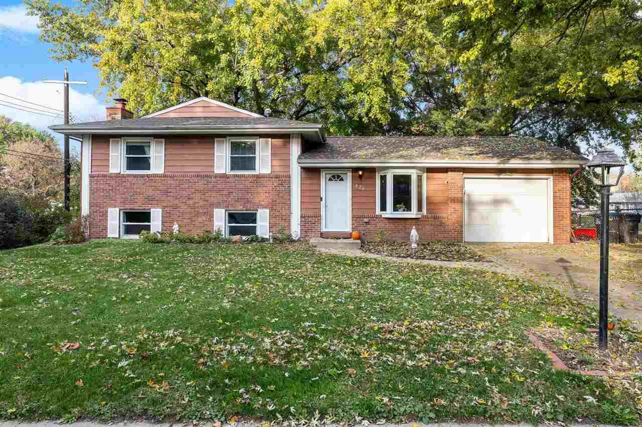 826 20th Ave, Coralville, Iowa 52241 – Property Featured Image