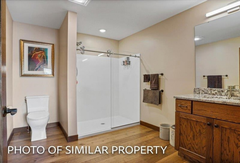 Similar Property 2nd Bathroom