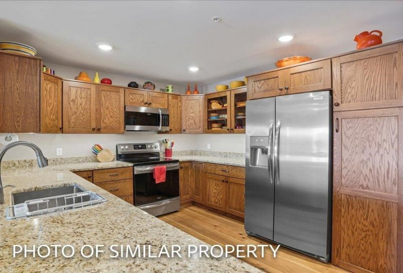 Similar property kitchen